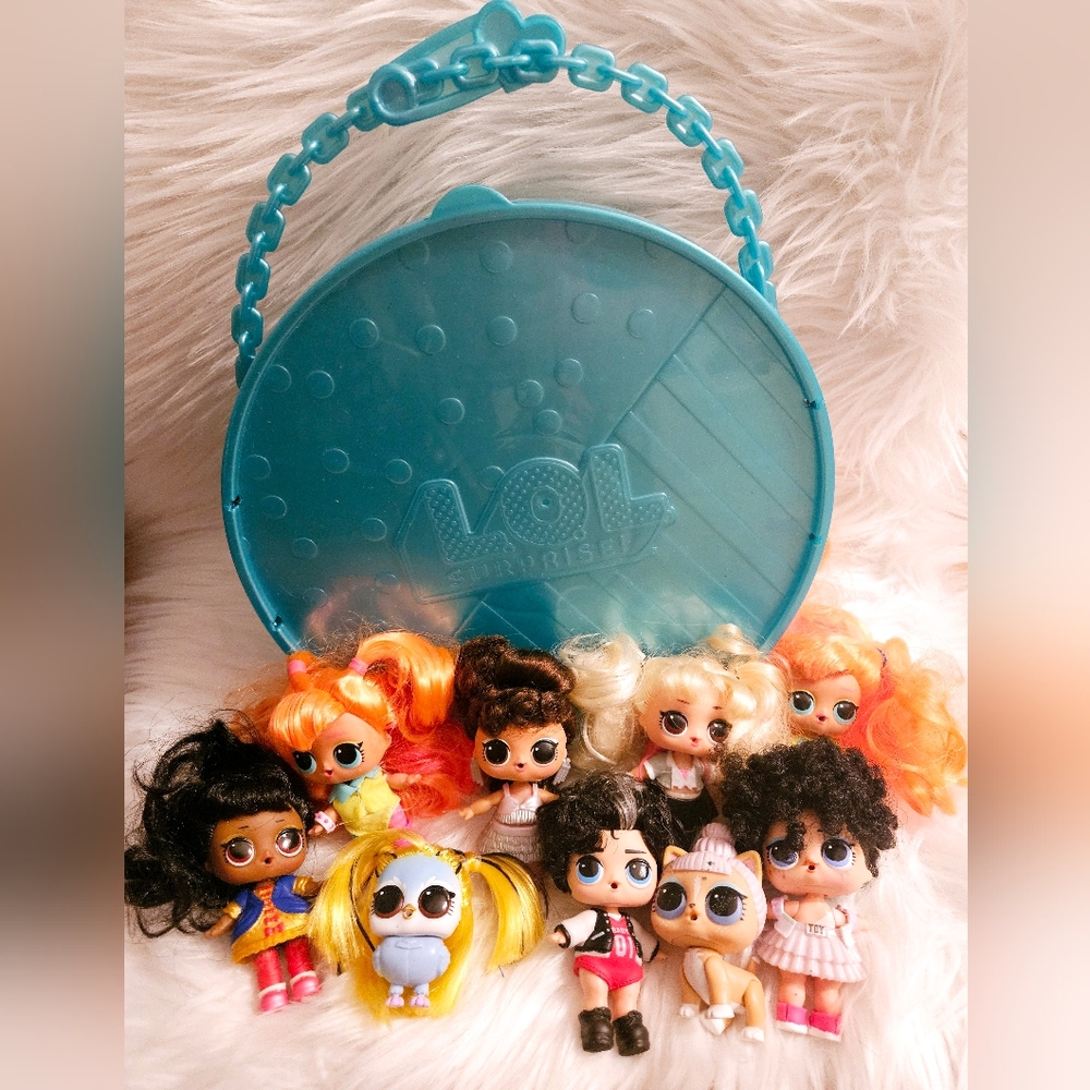 LOL Surprise Dolls With Carry Case
